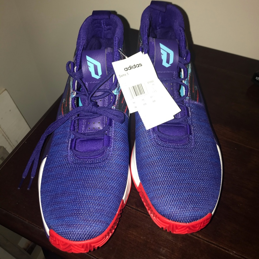 ADIDAS MENS DAME 5